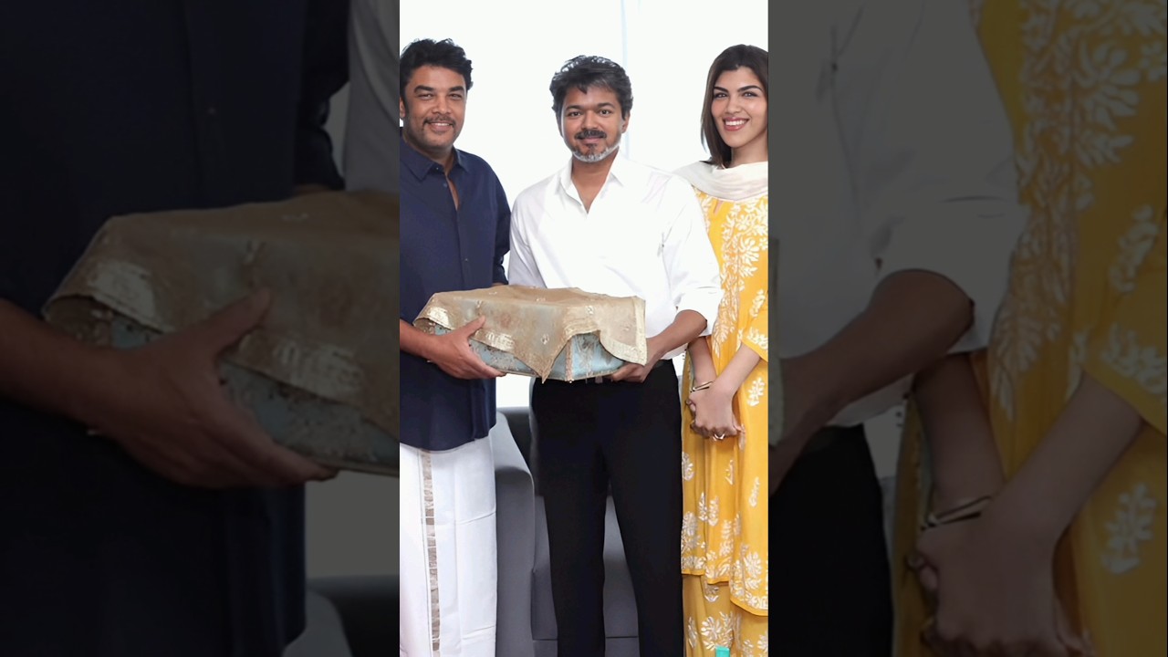 Khushbu Invites 💐 Vijay for Her Daughter's Wedding #vijay #khushbu #youtube #love #viral
