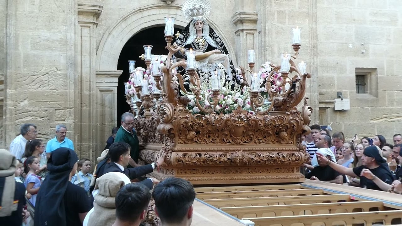PROCESION VIRGEN DE LAS ANGUSTIAS ALCALA LA REAL 10 09 2023 SALIDA DE LA VIRGEN 117