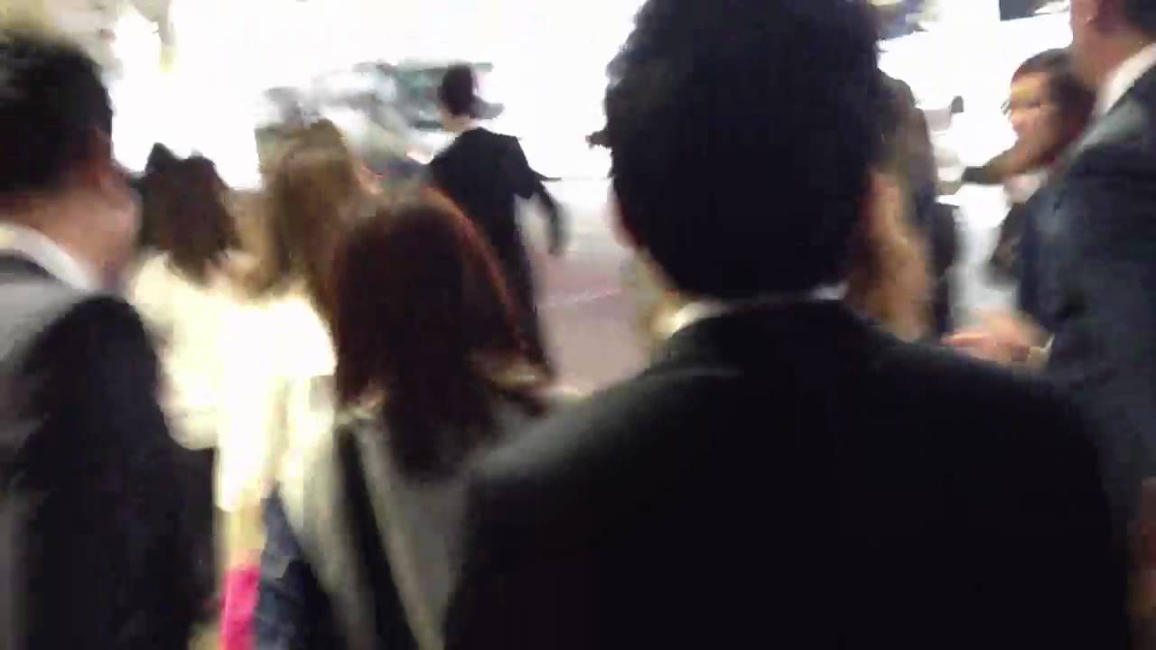 21/06/12 - 4minute at London Heathrow Airport