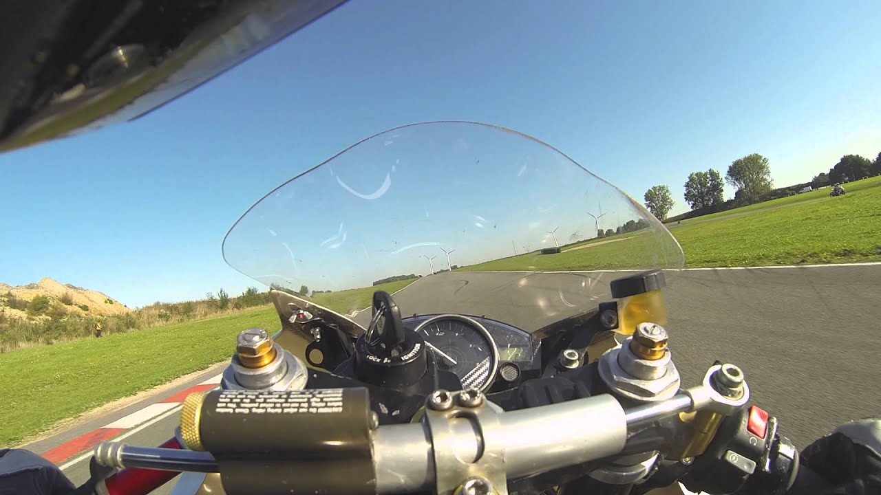 Yamaha R6, circuit de Clastres 27/09/2015, groupe confirmé, 1'17