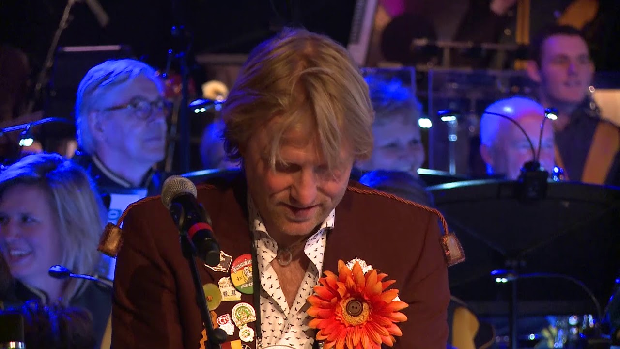 De bôks Vastelaoveskônzert 2019 Showorkest Harmonie Fortissimo