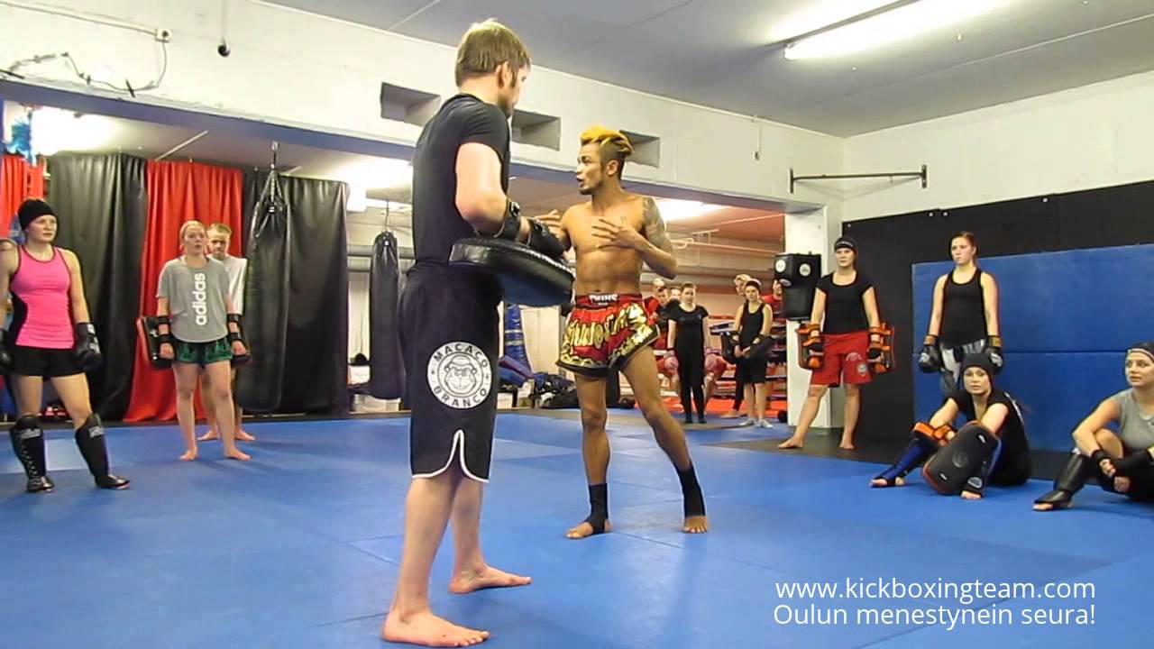 Muay Thai KBT - tuplapotkut