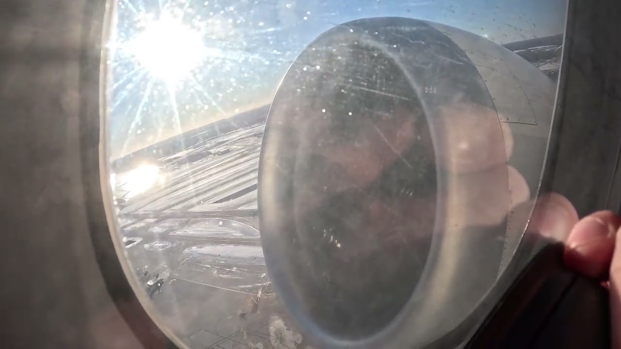 Delta Boeing 717 Takeoff From Detroit