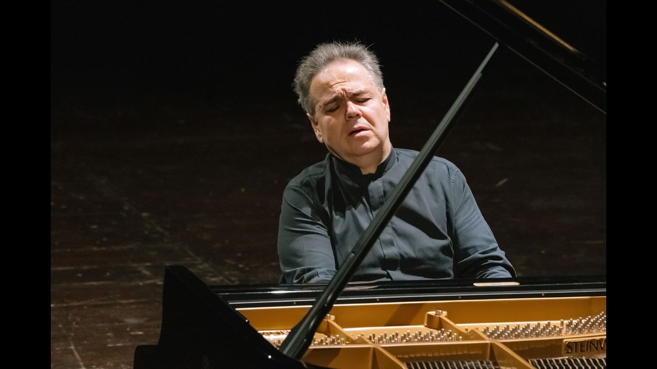 Arcadi Volodos al Teatro dell’Aquila di Fermo
