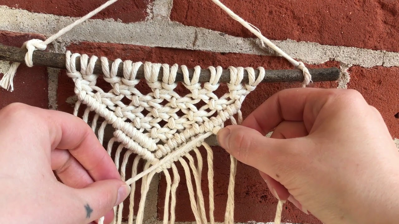 Macrame Air Plant Hanger Tutorial