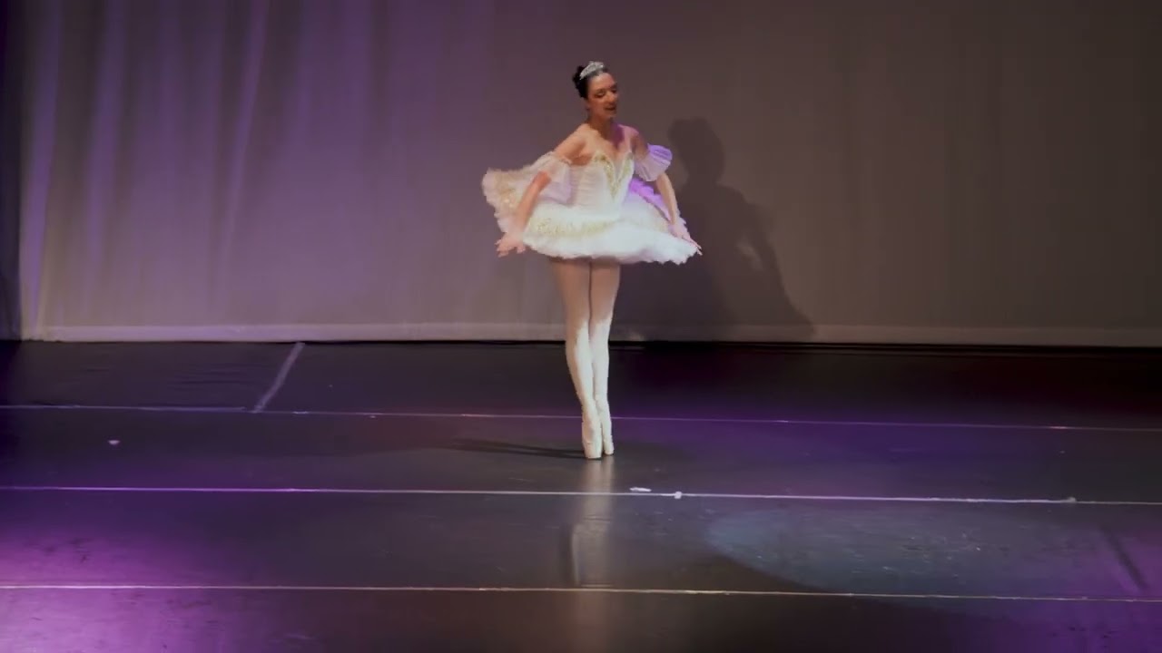 Tatevik Mkrtoumian - Sugarplum variation nutcracker