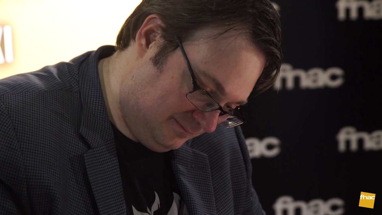 Firma de libros de Brandon Sanderson en Fnac Callao