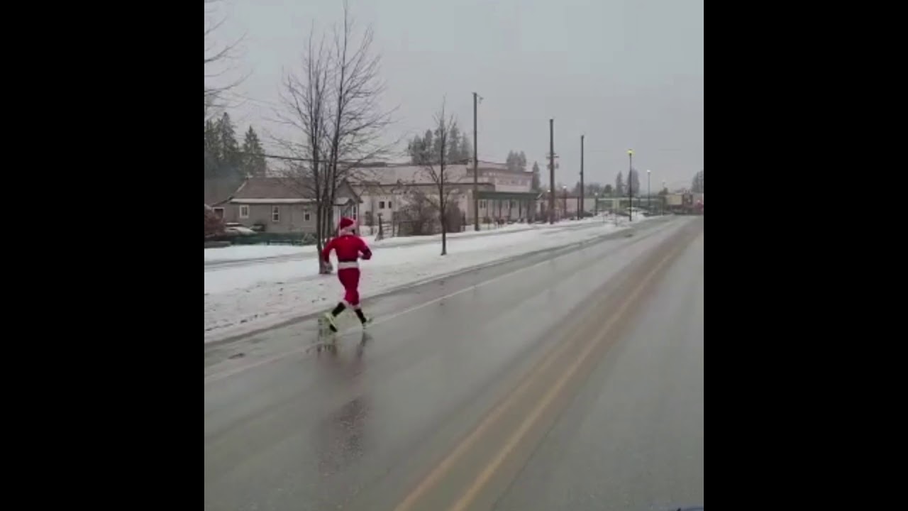 Santa on the Run - Fruitvale, BC