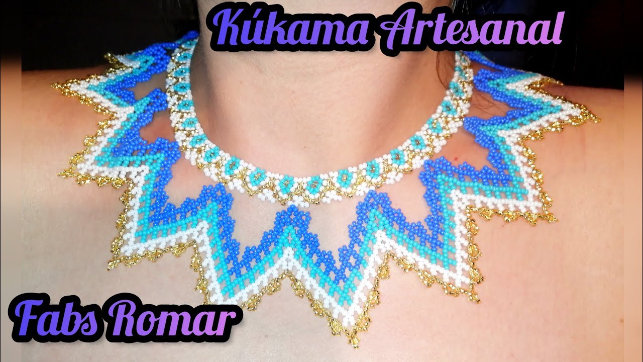 collar de chaquira, pico dorado