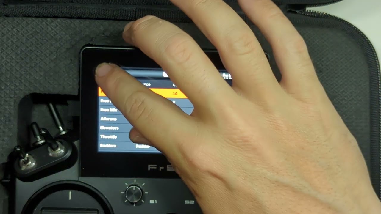 FrSky Ethos Basics episode 2: using a rotary/slider as a switch.