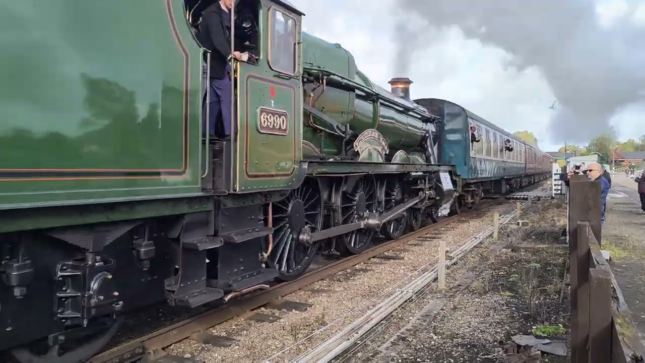 Witherslack hall 6990 departing Quorn 