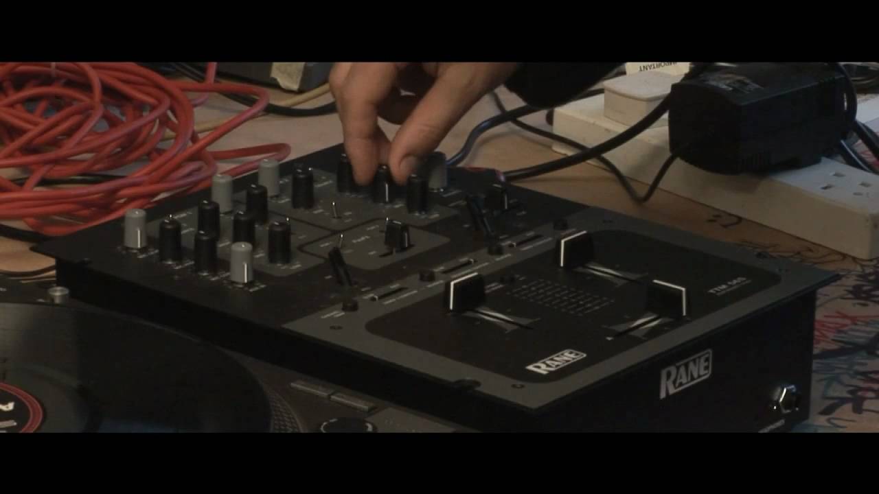 Aquasky - Serato Gig Survival With One Deck - December 2009