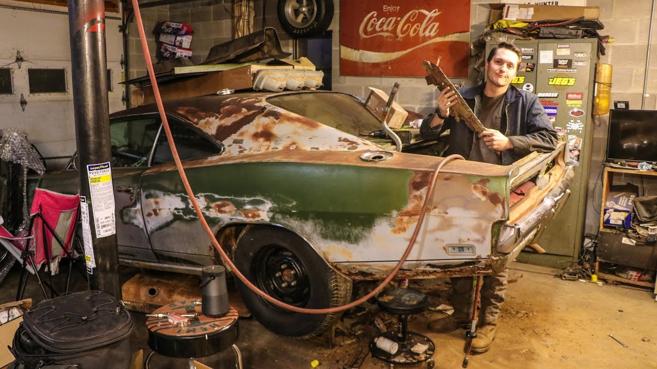1969 Charger Rusty Trunk Floor Fix! Part 1