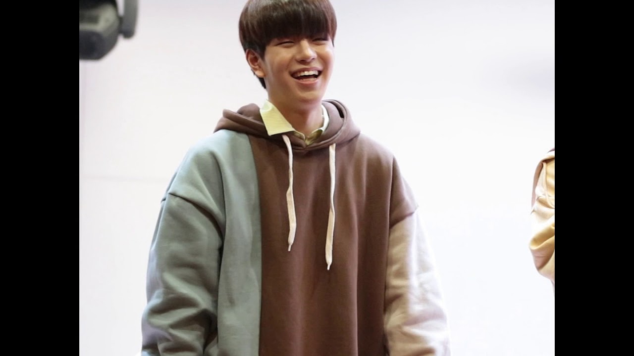 181208  대전팬싸 I am you(part switch) (straykids seungmin focus)