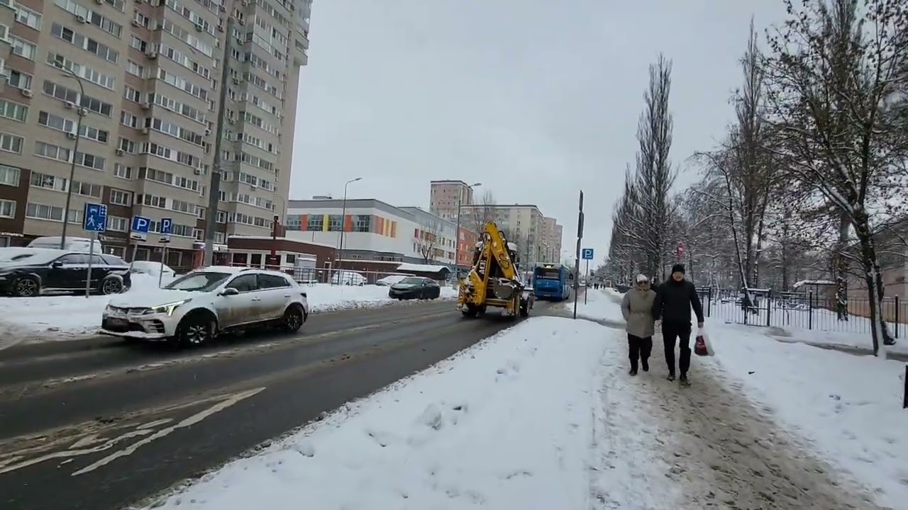 31 декабря 2025г. Всех с наступающим новым 2026 годом. Предновогодний город Щербинка, Москва. 