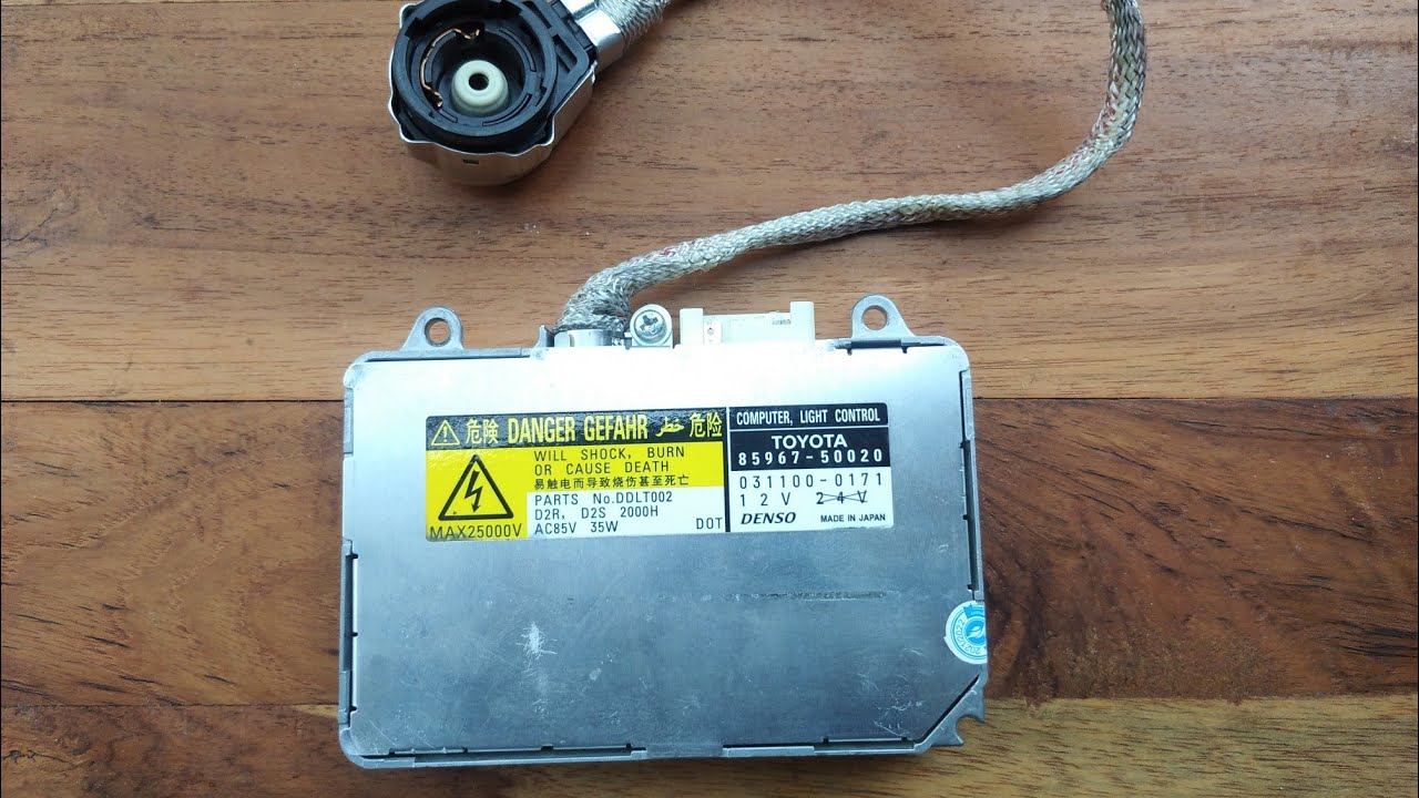 Ballast HID Toyota Denso D2R D2S DDLT002 85VAC 35W
