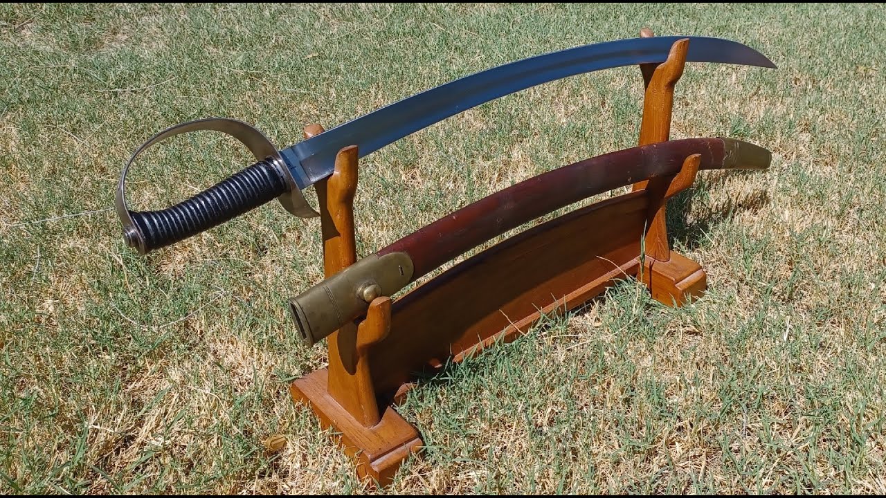 Cutting tatami with a pattern 1896 British Mountain Artillery saber