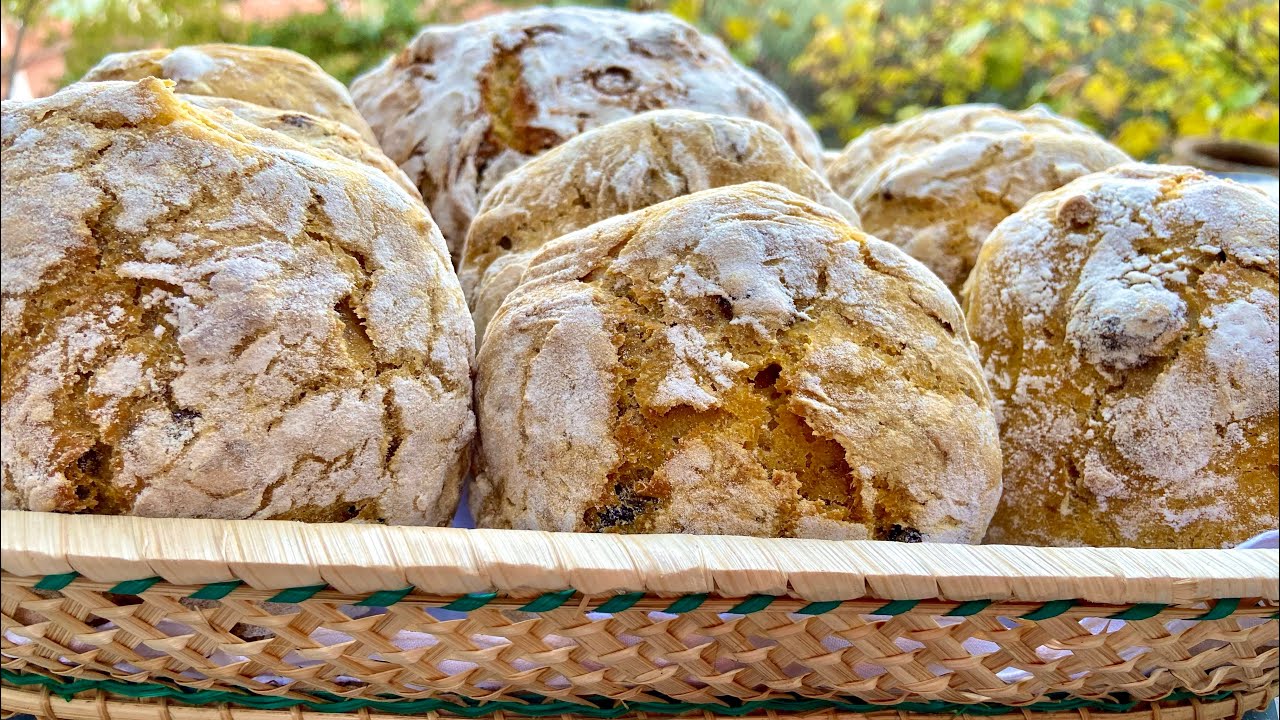 Broas de Abóbora 🎃 com frutos secos! Barre manteiga e delicie-se….