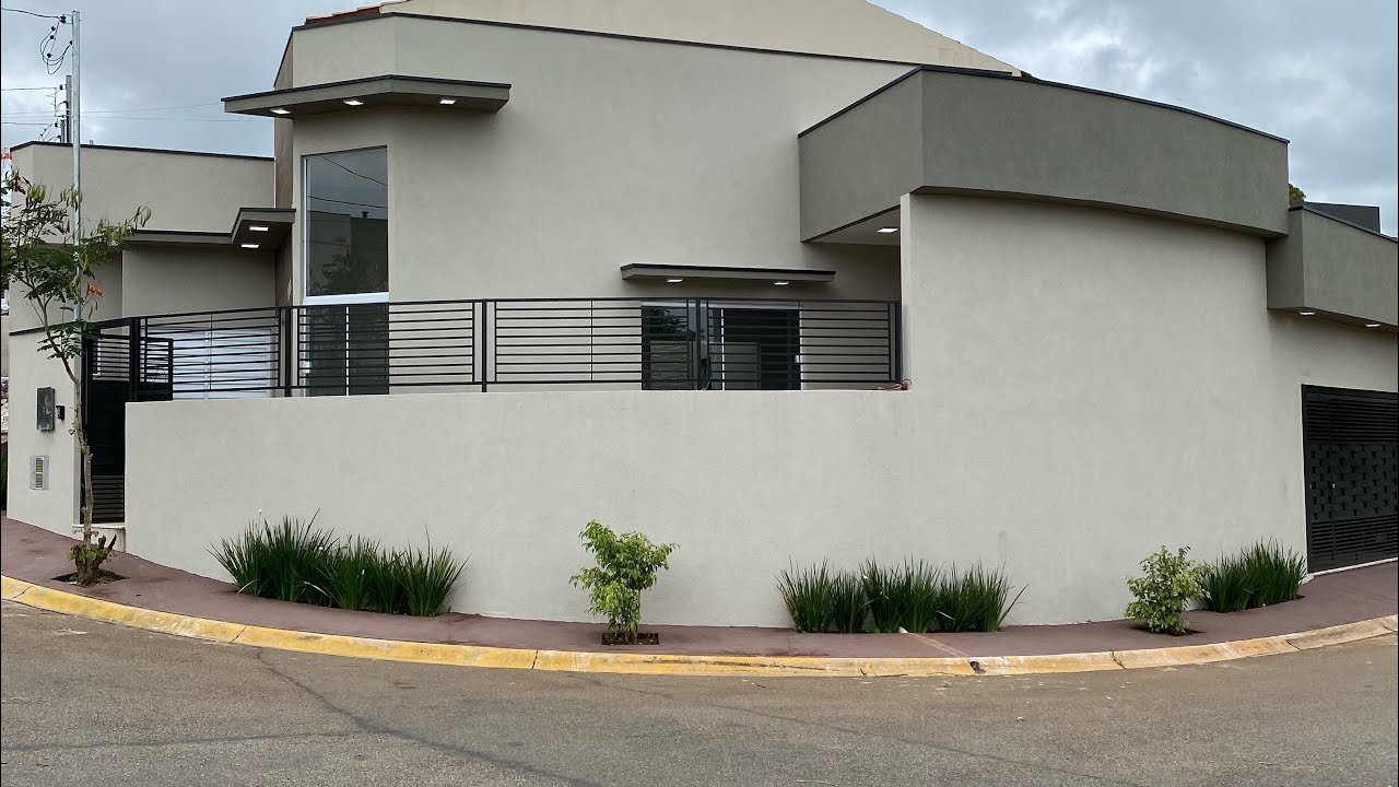 LINDA CASA TÉRREA EM BRAGANÇA PAULISTA SP