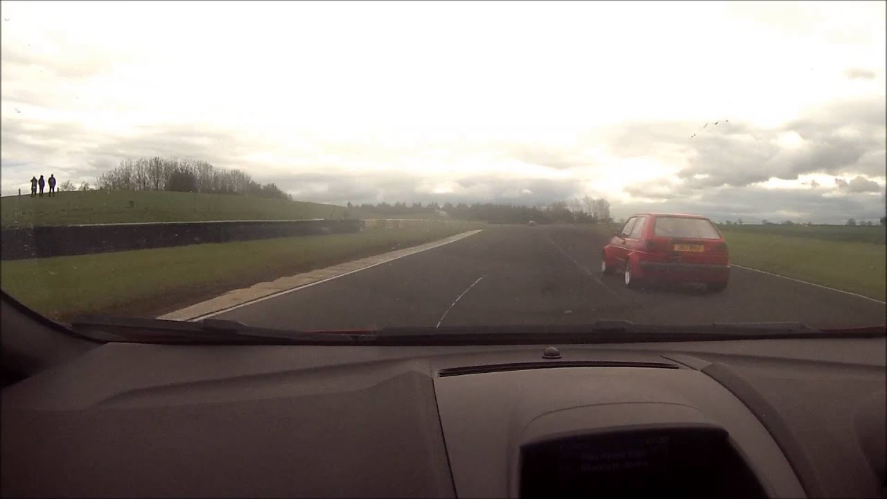 Pumaspeed 300R Fiesta VS R32 Skyline GTR