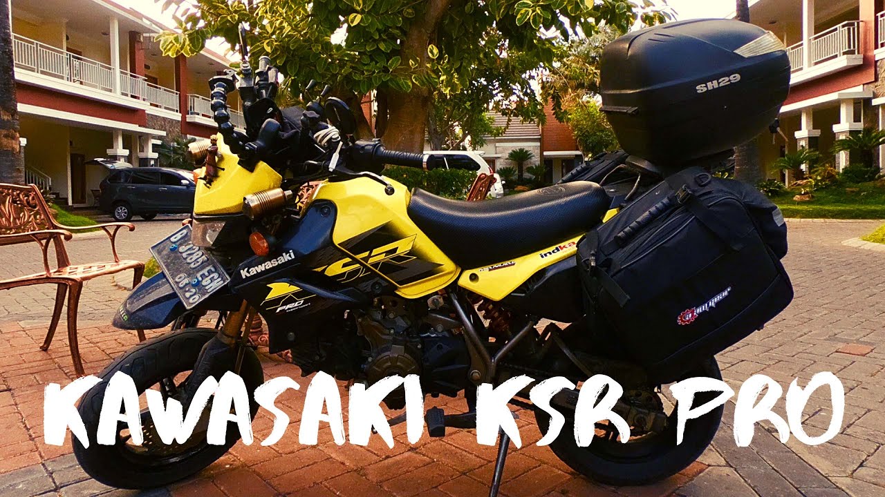 Kawasaki KSR Pro dengan side bag & Top box