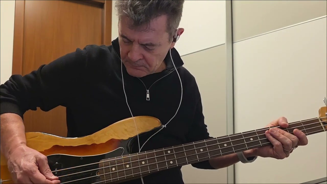 American Obituary (U2) - bass cover 