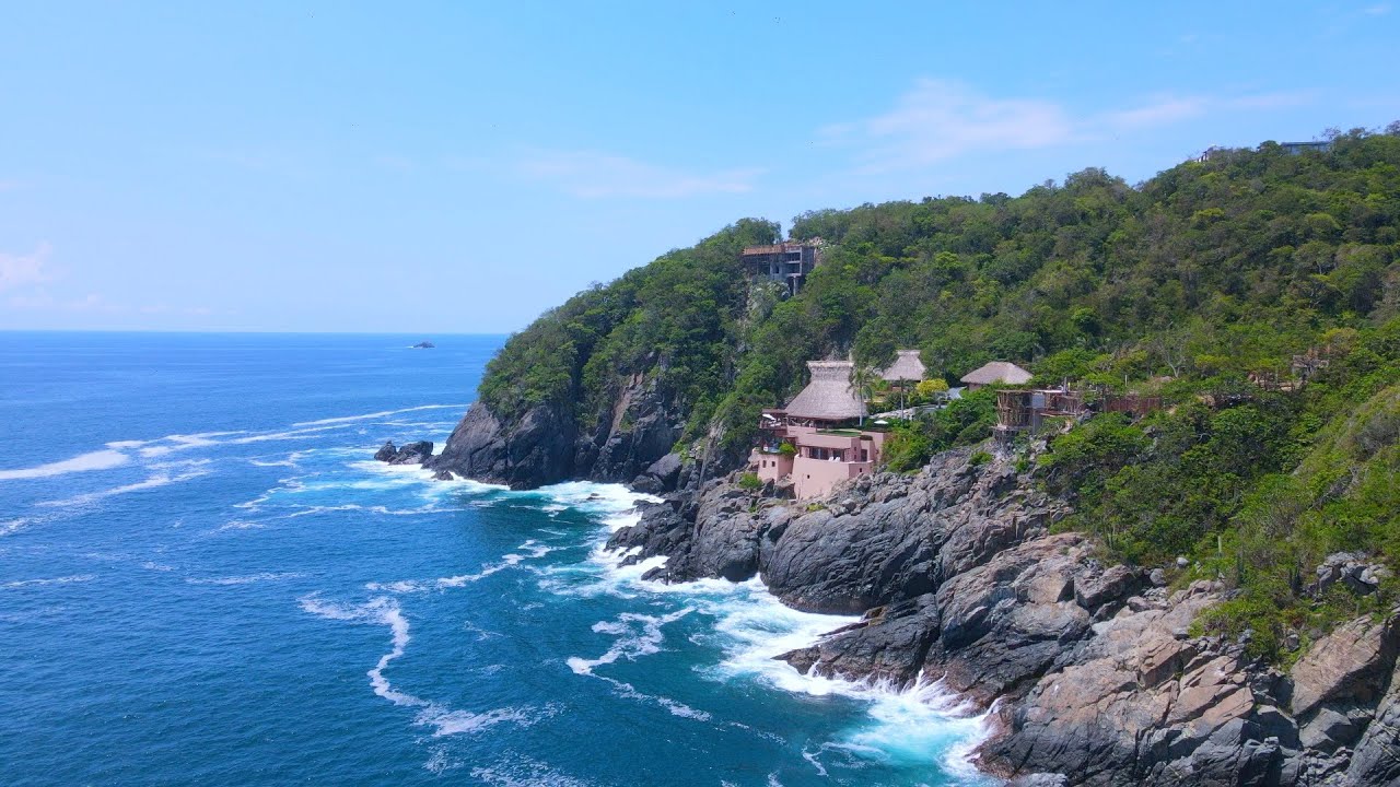 Punta Garrobo, SLS, Zihuatanejo, México. Sale of luxury properties. update as of September 20, 2023.