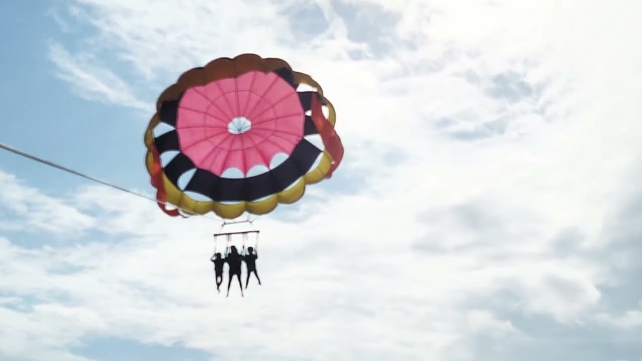 Parasailing Adventure at Tanjung Benoa - Bali