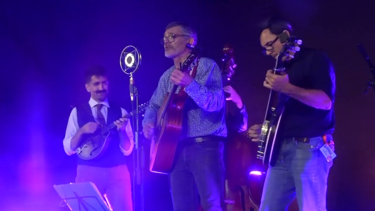 STONEBONES & BAD SPAGHETTI - Ai Portugal (live Trafaria Fest)