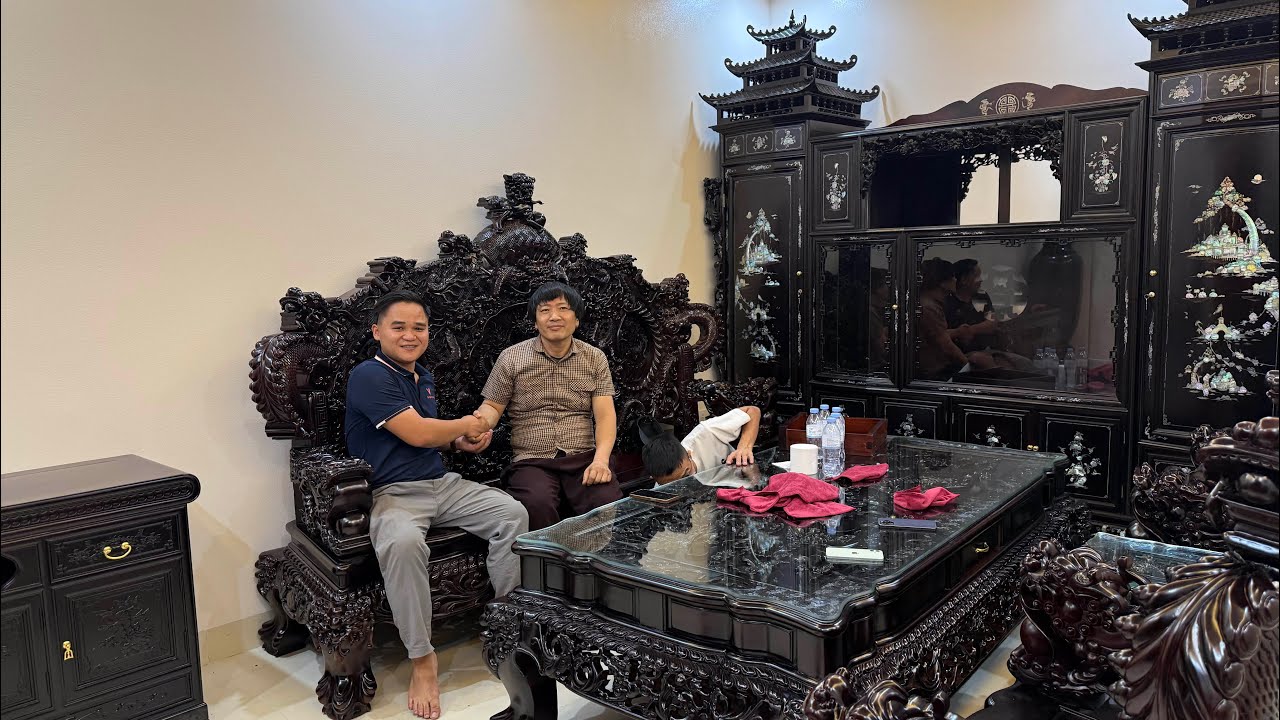 Siêu Phẩm Về Gia Chủ “Sành Chơi” - Bộ Ghế Rồng Đỉnh Gỗ Hương Lào Tay Nghê VIP | Đồ Gỗ Vũ Huy