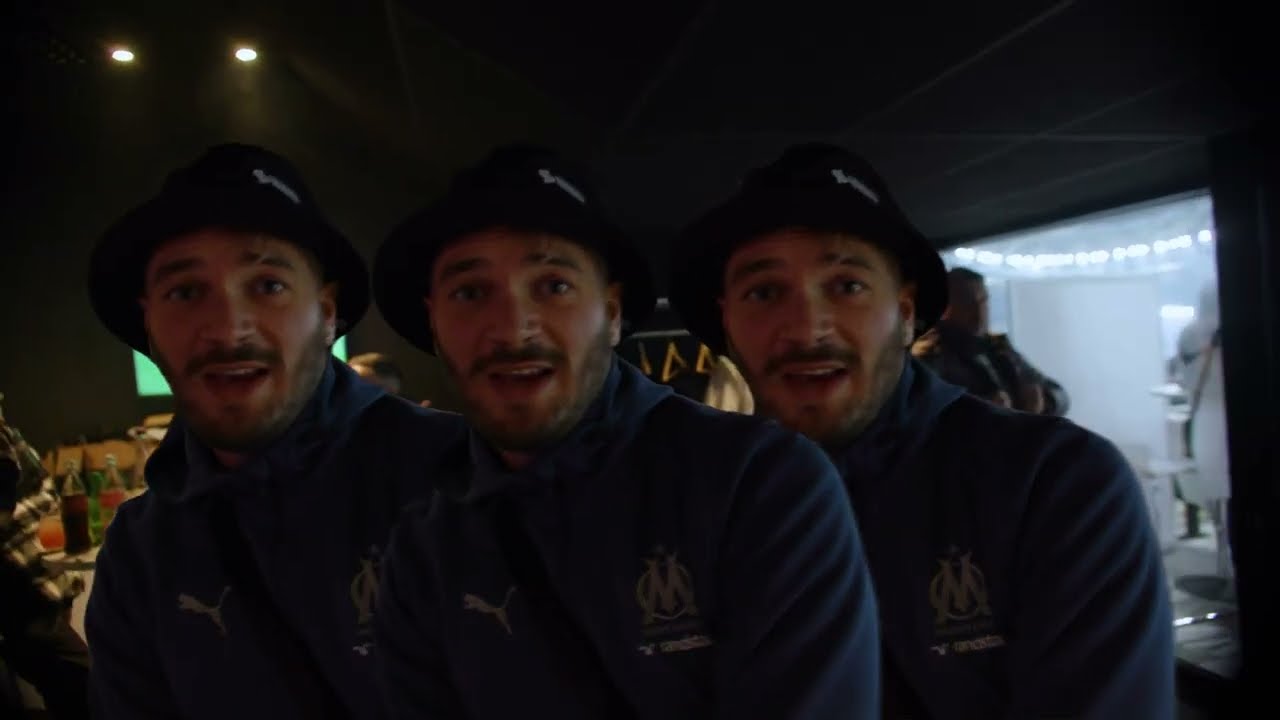 JuL - J'&eacute;teins mon t&eacute;l&eacute;phone // Clip officiel // 2022