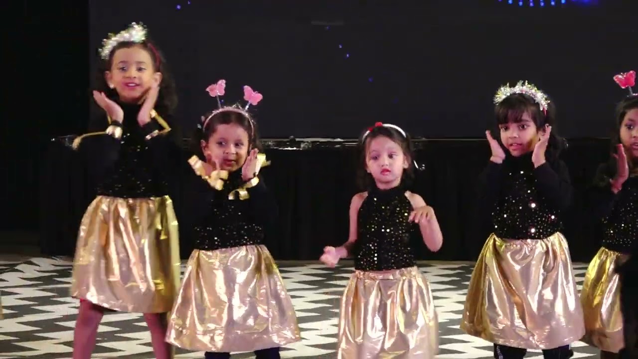 Zubi dubi | hawa hawai | Cute girl dance | Annual function dance Udaan 8