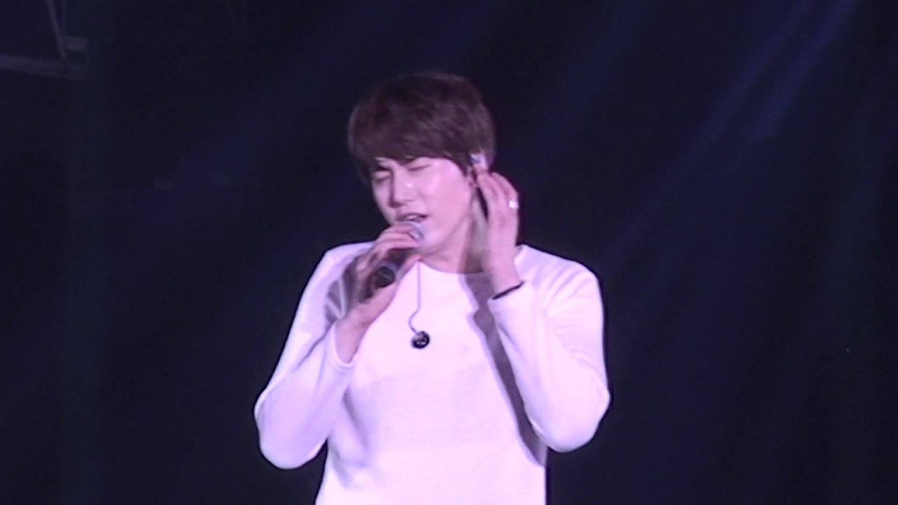 150501 SS6 SG Kyuhyun Solo - At Gwanghwamun (Chi Ver)