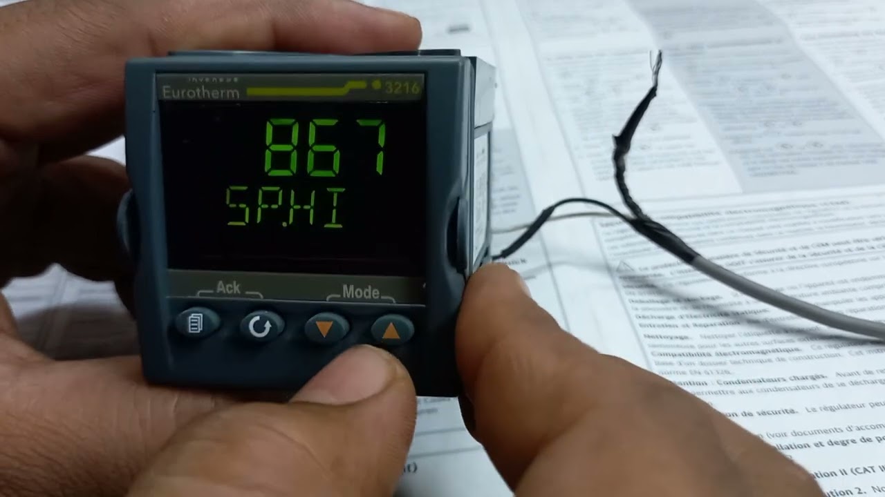 Eurotherm 3216 pid controller temperature minimum limit maximum limit