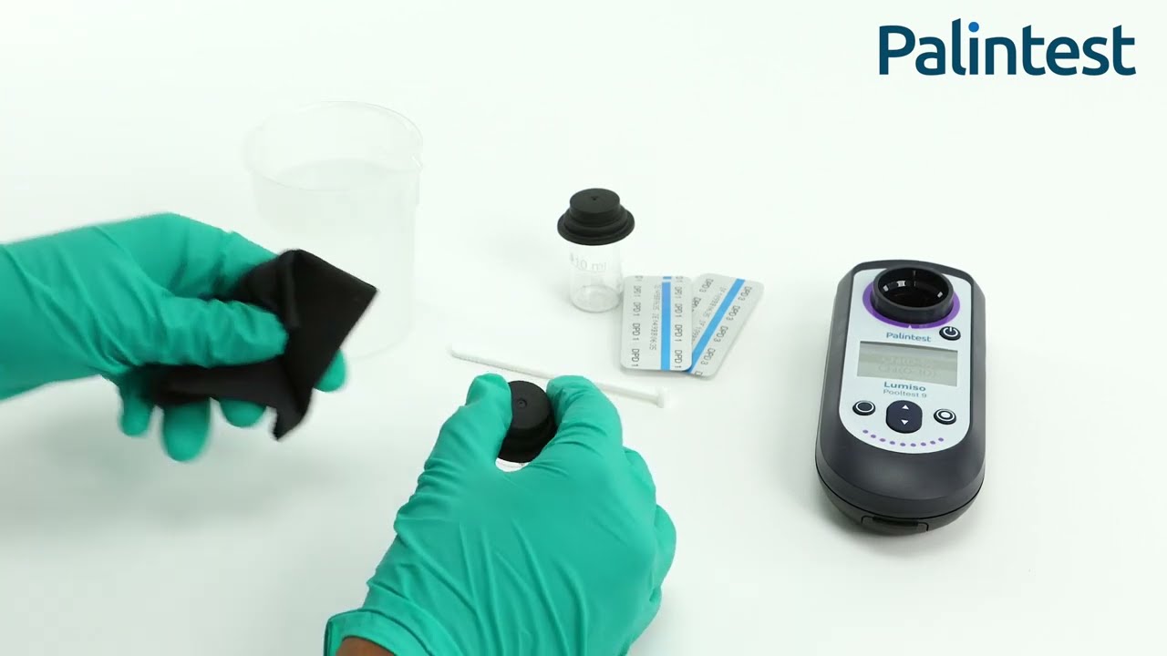 Pooltest 9  free total and combined chlorine