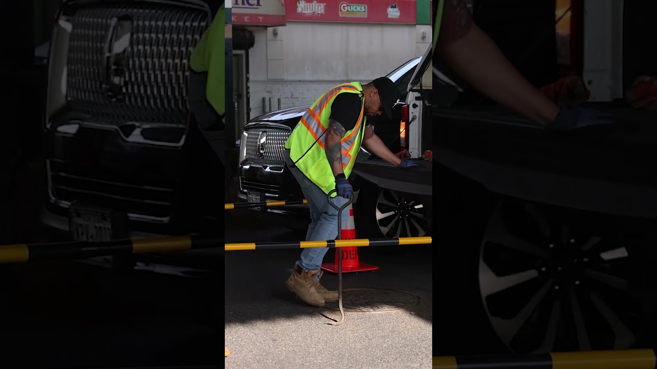 Crews investigate Brooklyn sewer hole after viral video shows 7 people emerging from it #shorts