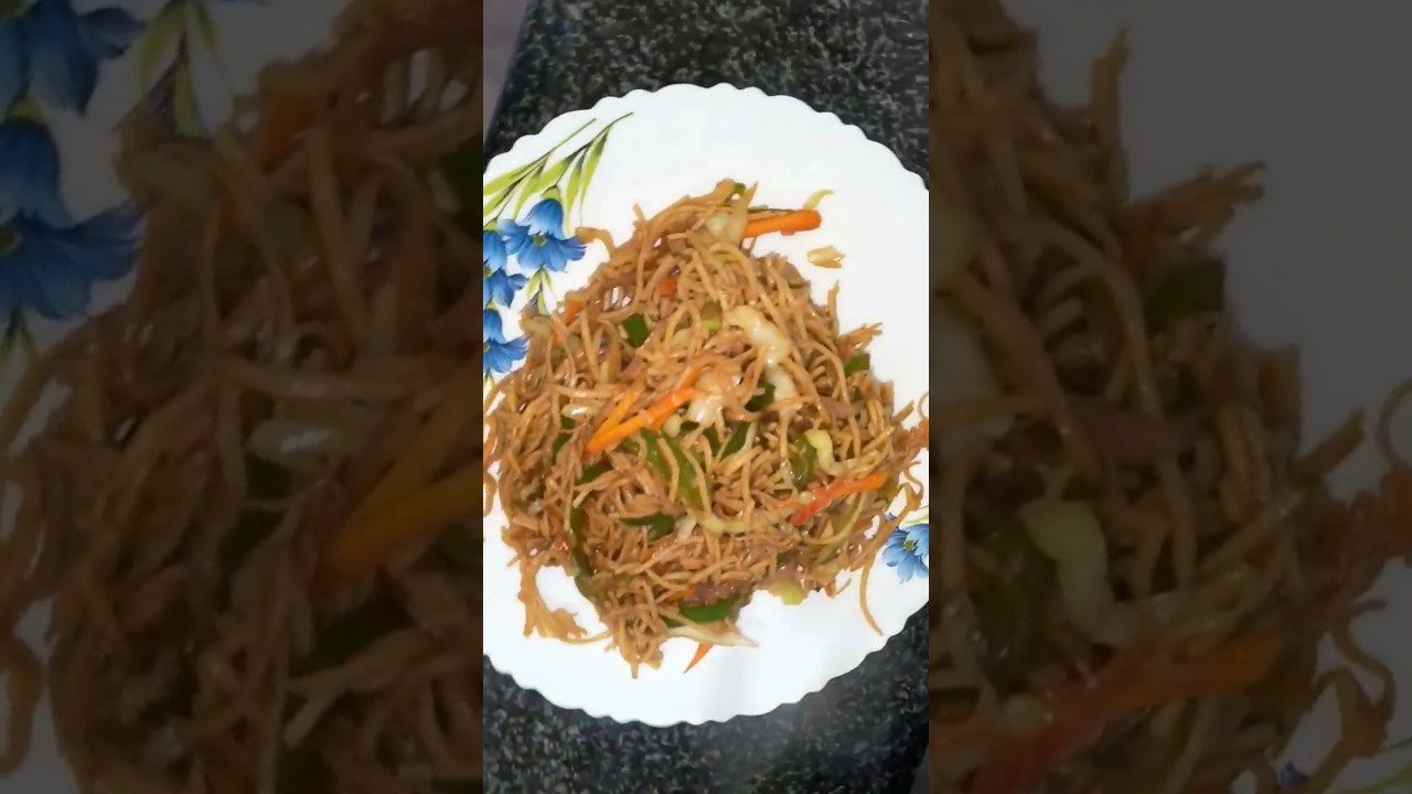 tasty and yummy veg noodles for family and friends 😋
