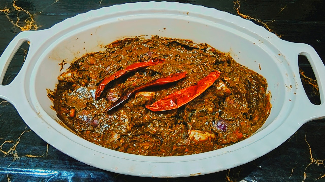 గోంగూర పచ్చడి 🌿🔥ఇలా చేస్తే రుచి అదిరిపోతుంది Full Recipe on my channel 👆Easyfood#kuwait_foodlover