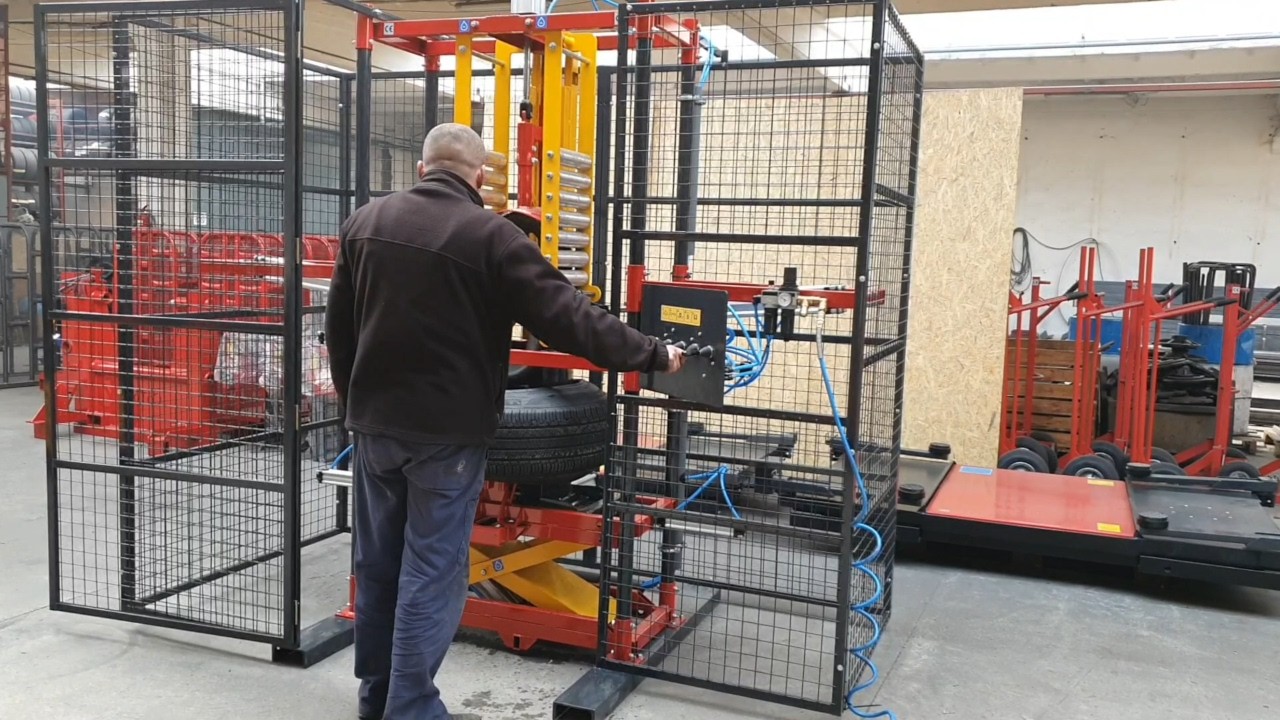 COT-10 pneumatic tyre tripling machine / tire doubler / tire tripler (6 or more in 1)