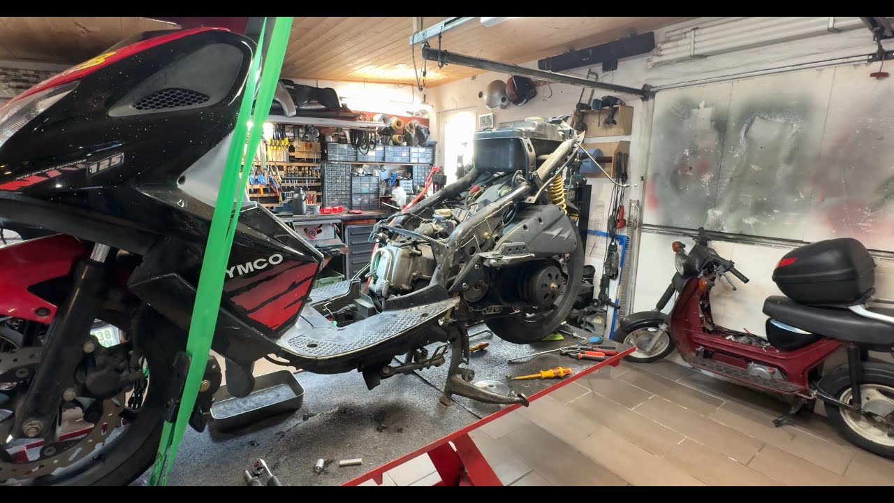 Michi schraubt... Kymco Super 8 125 - Kurbelwellenmutter abgerissen