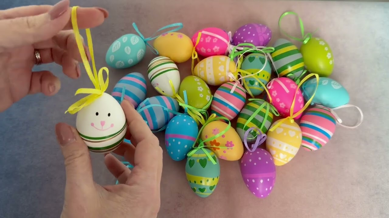 Check out these cute Hanging Eggs for Easter!
