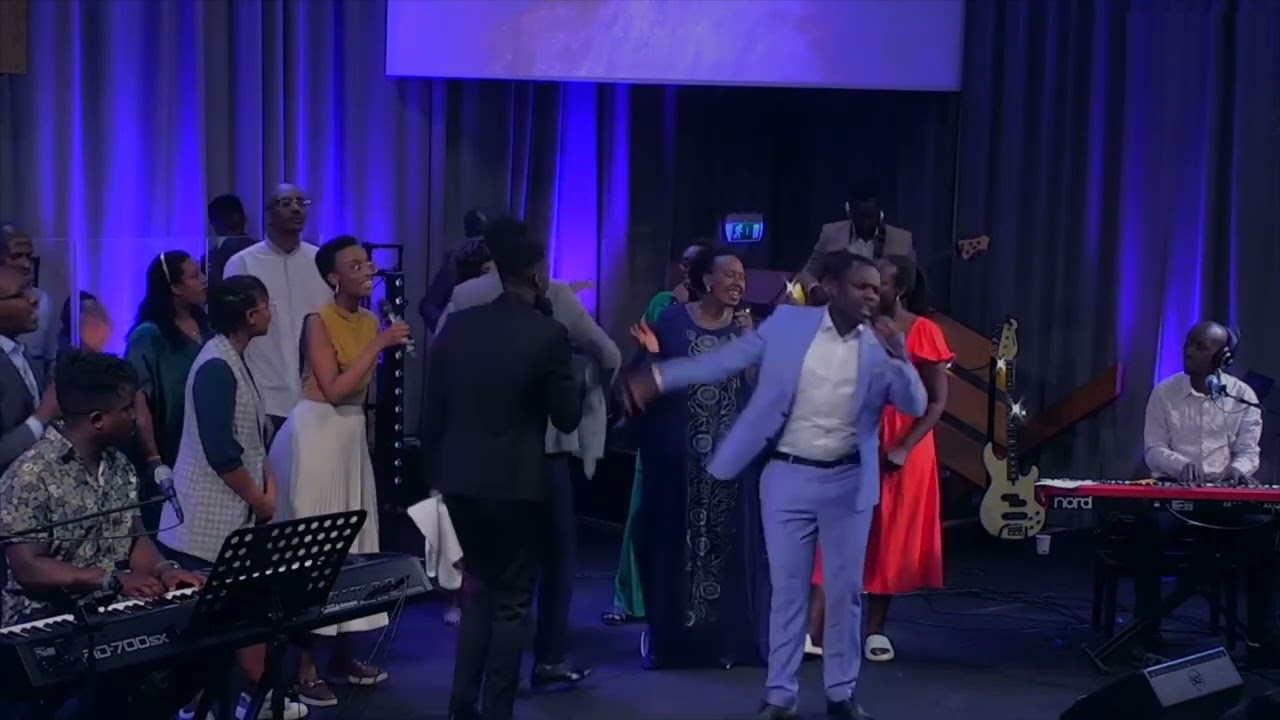 Yahagaze mucyimbo cyanje by Alarm ministries Rwanda