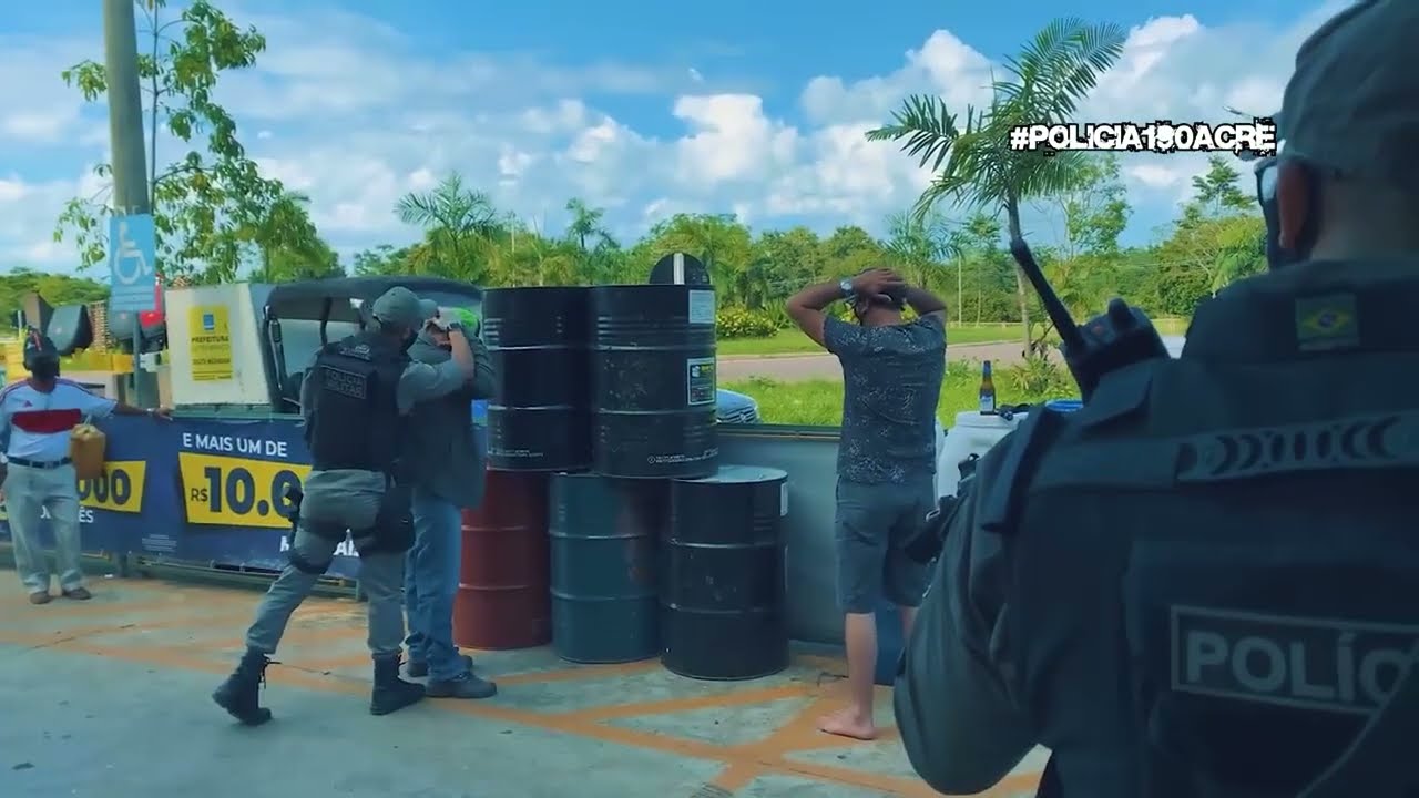DENÚNCIA LEVOU A PM ATÉ ELES… E A ARMA ESTAVA NA MOCHILA! | VALE A PENA VER DE NOVO | VÍDEO 8