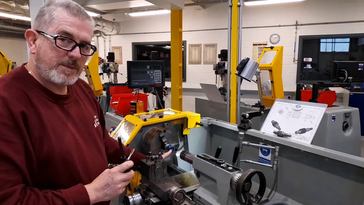 Lathe - Tapping a Screw-Threaded Hole on the Lathe