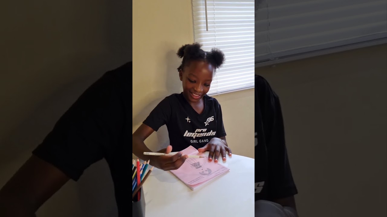 COMIC BOOK📚 Big dreams start small✨️😍 Creativity is a superpower.✍️