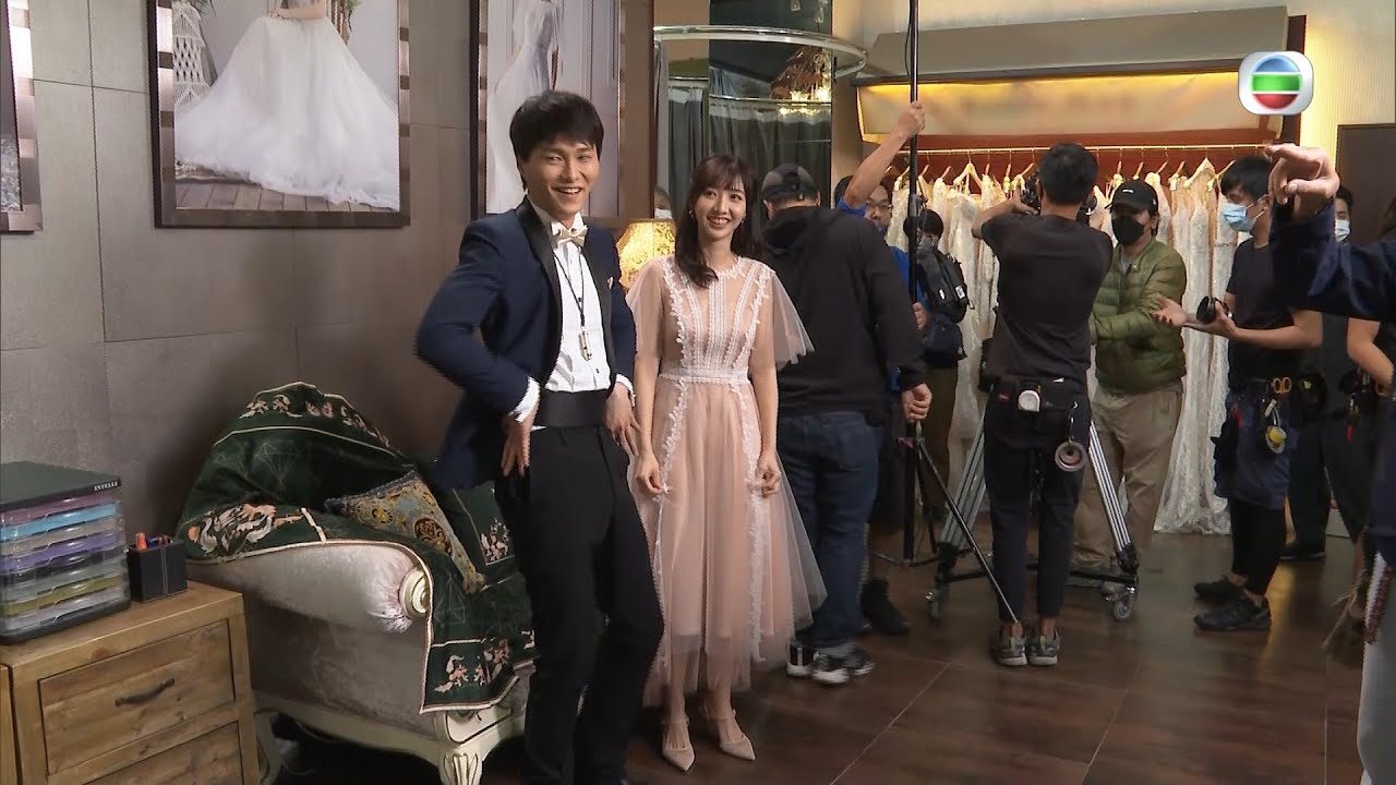東張西望 | 何依婷 | 超仙氣美貌 | 林穎彤 | 超性感婚紗 | 震撼新版 | 十月初五的月光