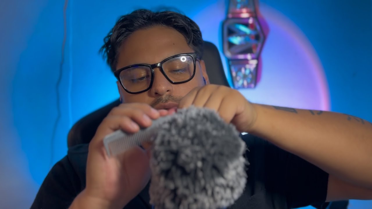 ASMR | Tingly Comb | Mouth Sounds
