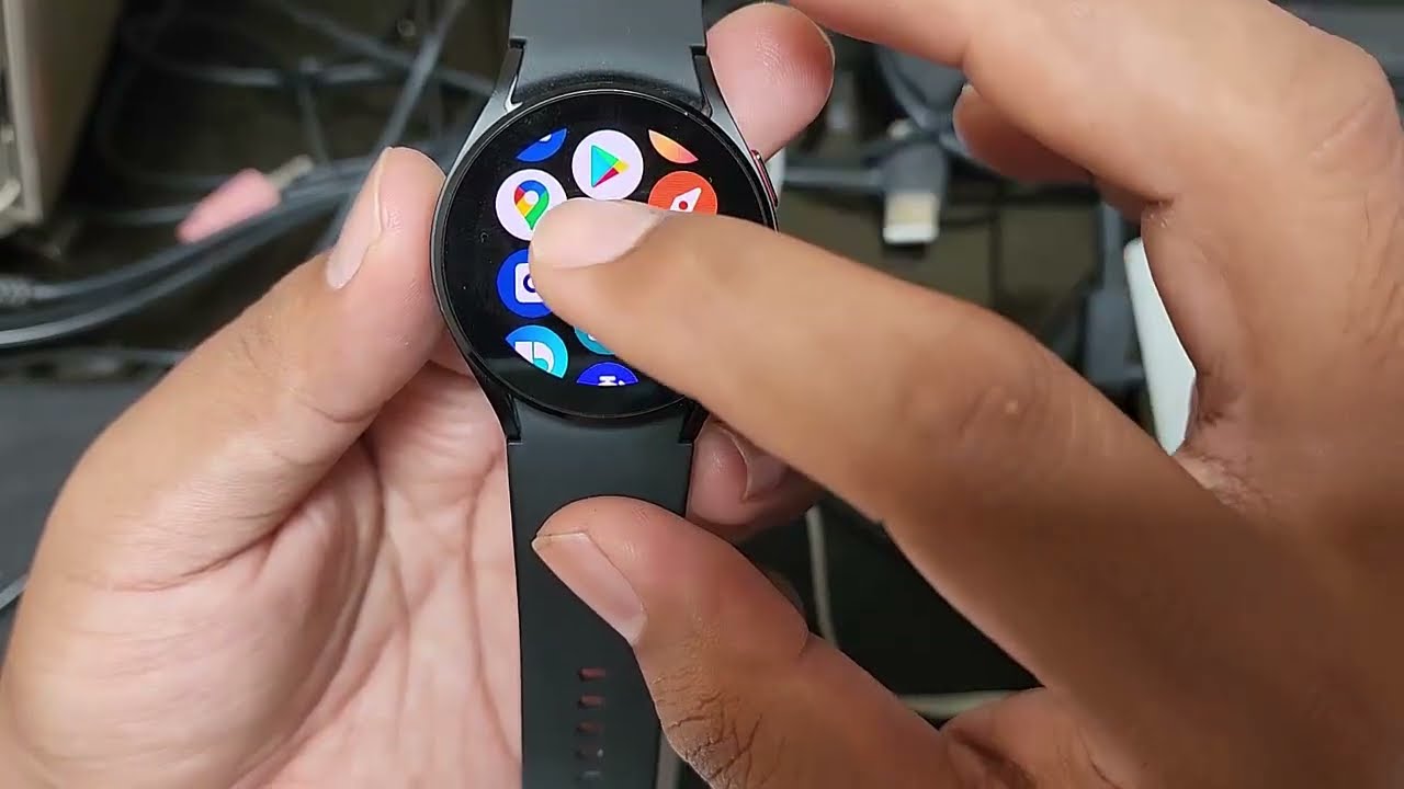 Samsung Galaxy Watch4 : How to set Quick launch gesture as Maps
