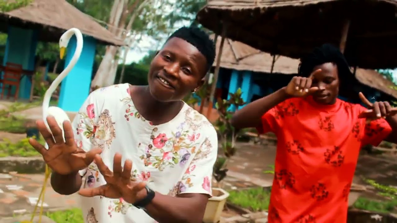 NIGA G FLOW ft Ziy Best _- Ekoma On'napo _- vídeo oficial by Makholo CONENEVA 