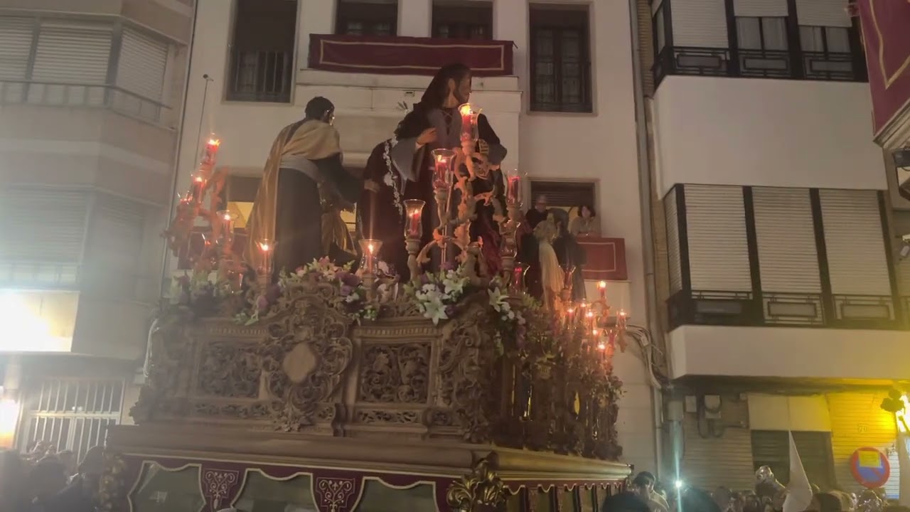 Sagrada Cena Puente Genil. 2º Giro Veracruz. 🎶 Dominus Vobiscum            Suena la Decana.